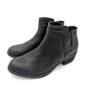 B.O.C Grover Slip-On Bootie Elastic Gore Round Toe Women's Black Size US7M EU38